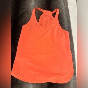 Lululemon workout top